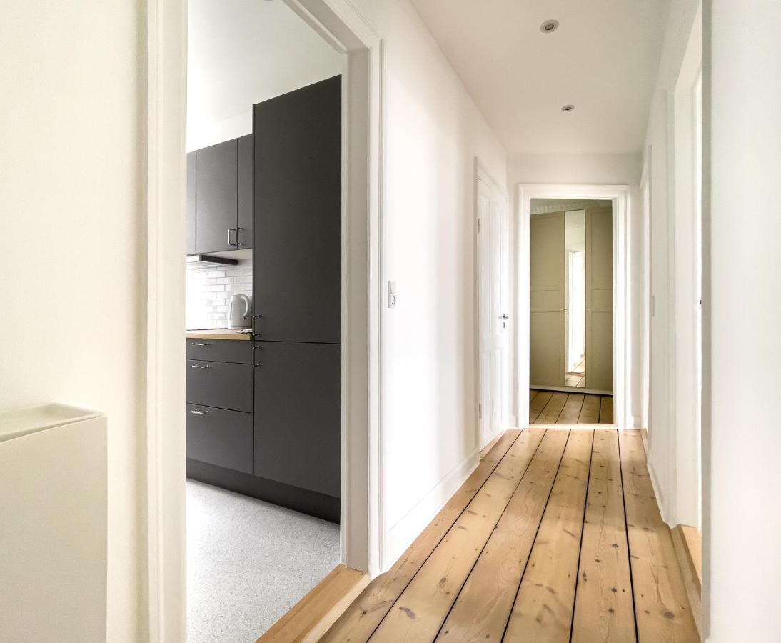Stylish Classic Danish Design Apartment Copenhagen Exterior photo