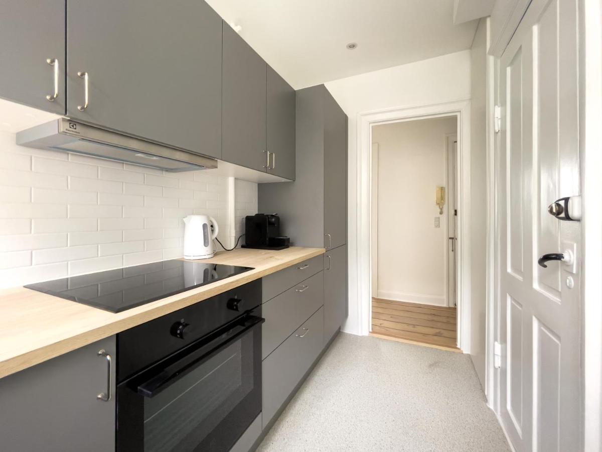 Stylish Classic Danish Design Apartment Copenhagen Exterior photo